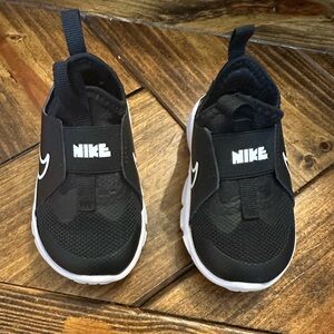 Nike Flex Runner 2 Toddler 5c Sneakers